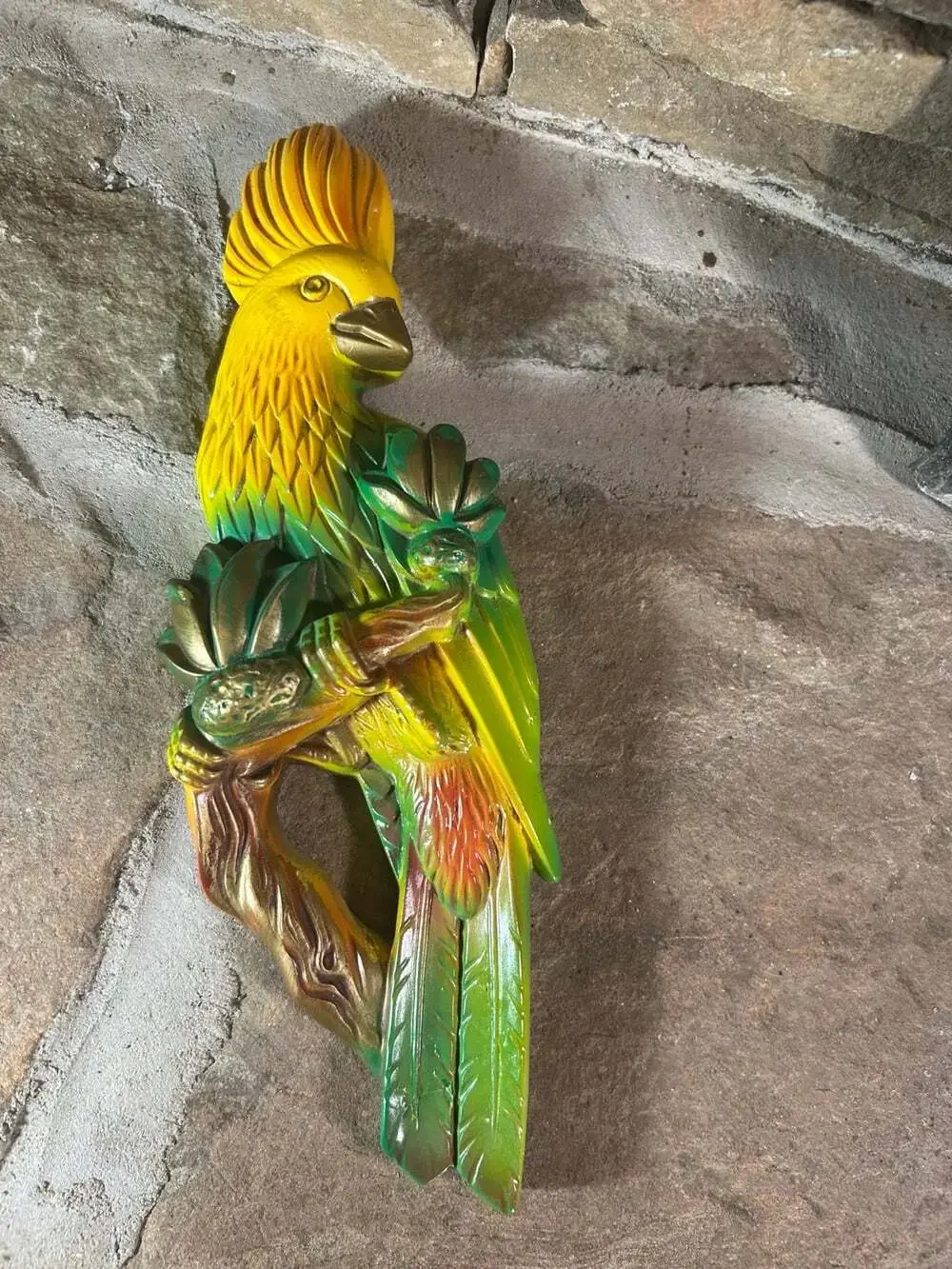 1968 Miller’s Studio Tropical Parrot Bird Chalk Ware wall decor ( READ)